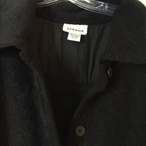 Black shirt/lightweight jacket